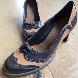 Vintage style high heeled shoes